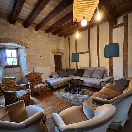 Grand 23 Couchages *